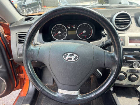 2006 Hyundai Tiburon SE