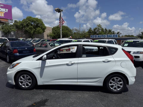 2012 Hyundai Accent GS