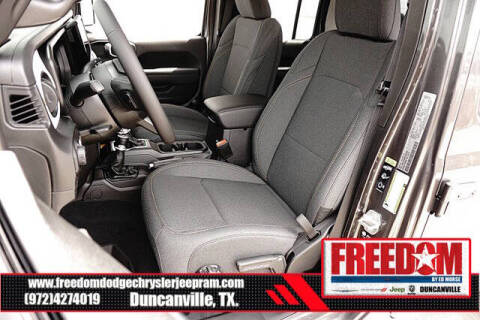 2025 Jeep Gladiator Sport S