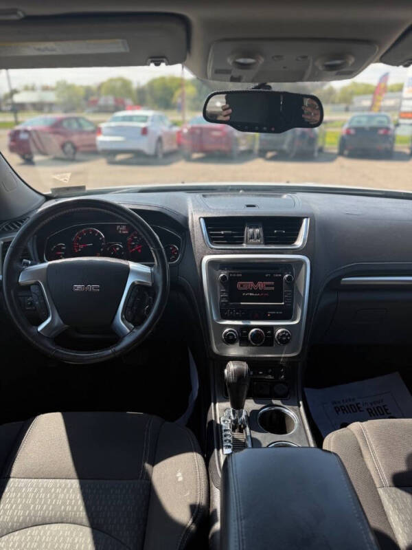 2016 GMC Acadia SLE-2