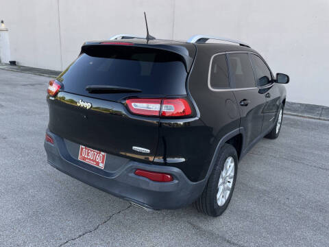 2017 Jeep Cherokee Latitude