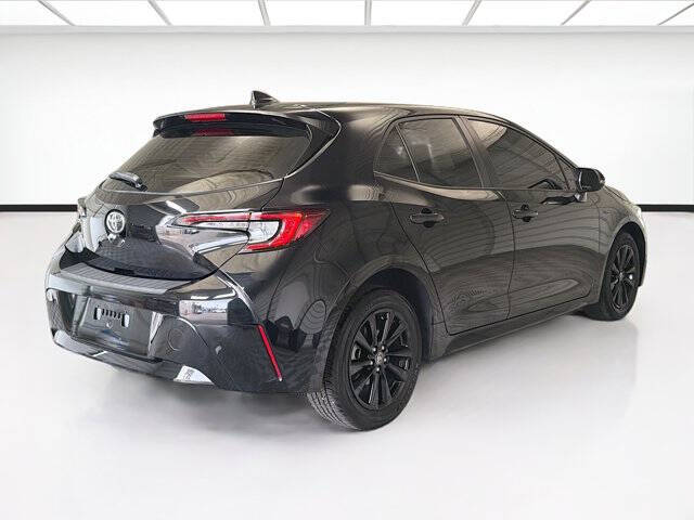 2023 Toyota Corolla Hatchback SE