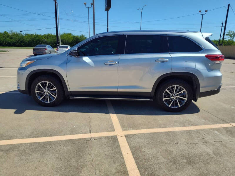 2019 Toyota Highlander XLE