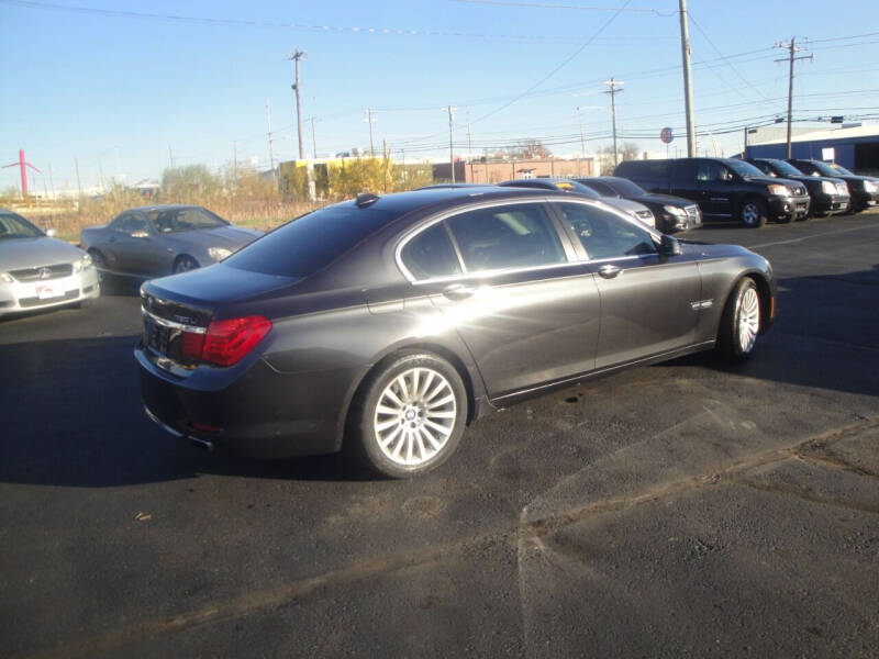 2012 BMW 7 Series 750Li xDrive