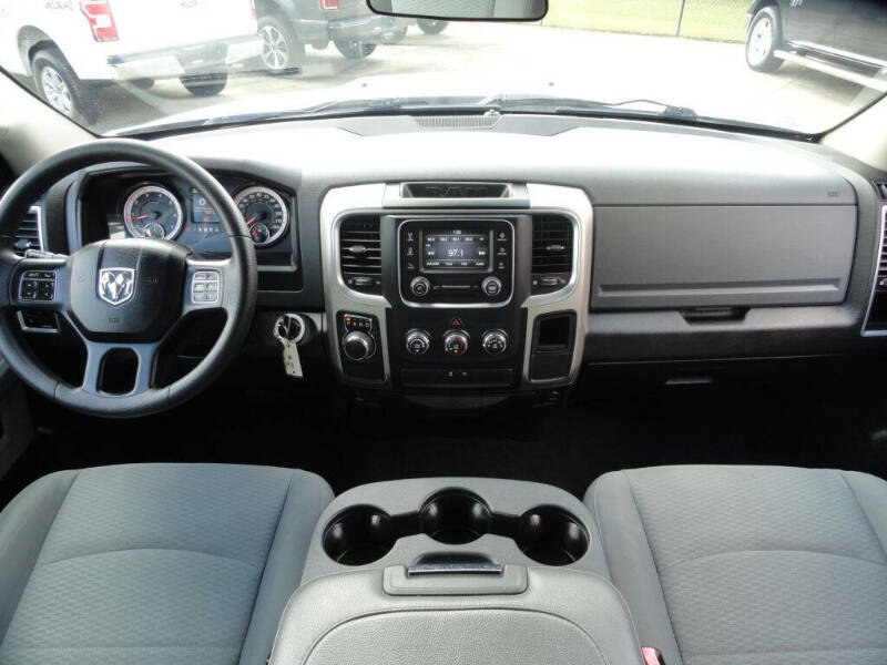 2020 RAM 1500 Classic SLT