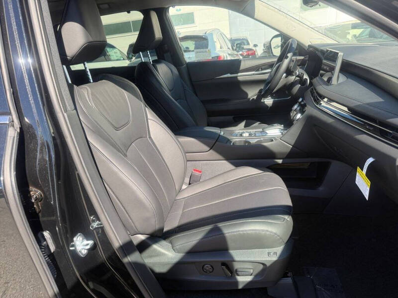 2025 Infiniti QX60 Sensory