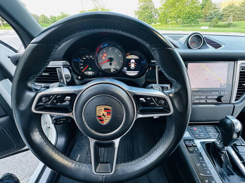 2017 Porsche Macan S