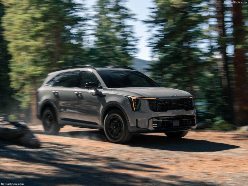 2025 Kia Sorento EX