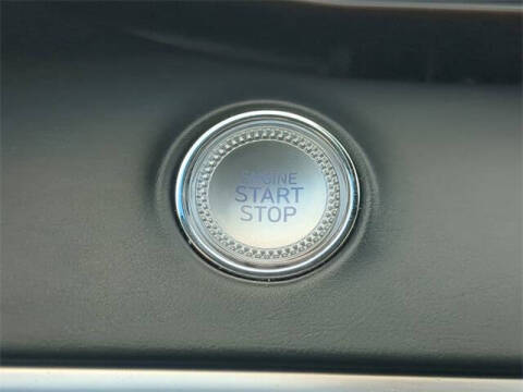 2023 Genesis GV70 2.5T Standard