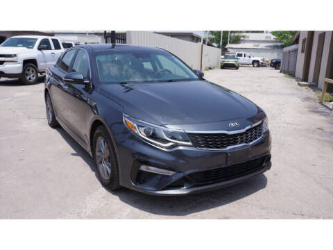 2020 Kia Optima for sale at Credit Connection Sales in Fort Worth TX