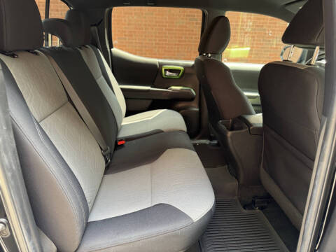 2022 Toyota Tacoma TRD Off-Road