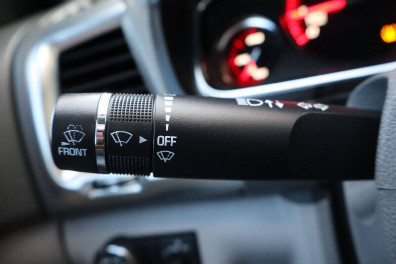 2013 GMC Acadia SLE-2