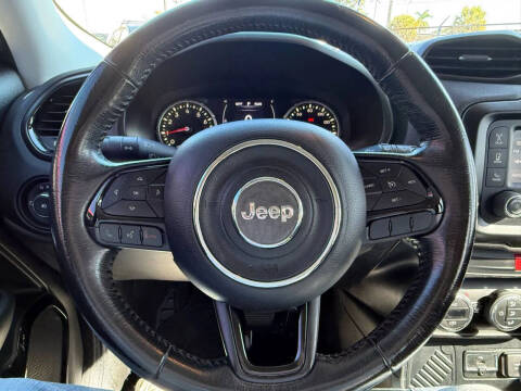 2017 Jeep Renegade Altitude