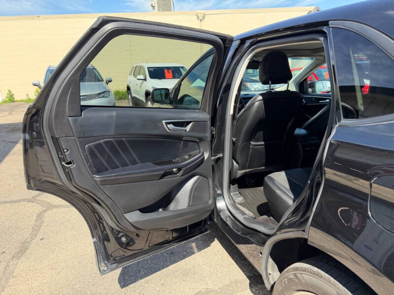 2015 Ford Edge Sport