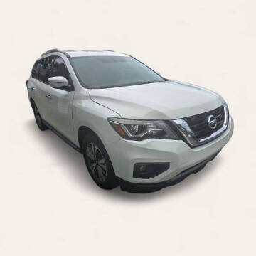 2017 Nissan Pathfinder SV