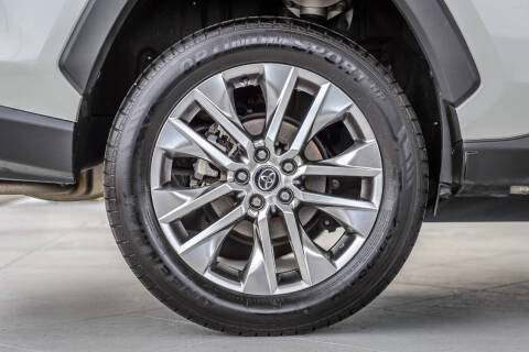 2020 Toyota RAV4 Limited