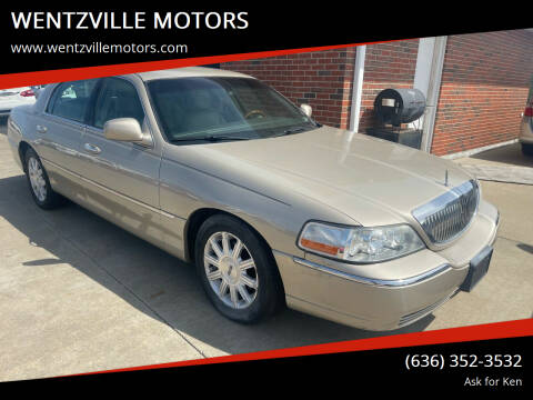 2010 Lincoln Town Car for sale at WENTZVILLE MOTORS in Wentzville MO