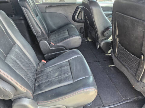 2013 Dodge Grand Caravan R/T