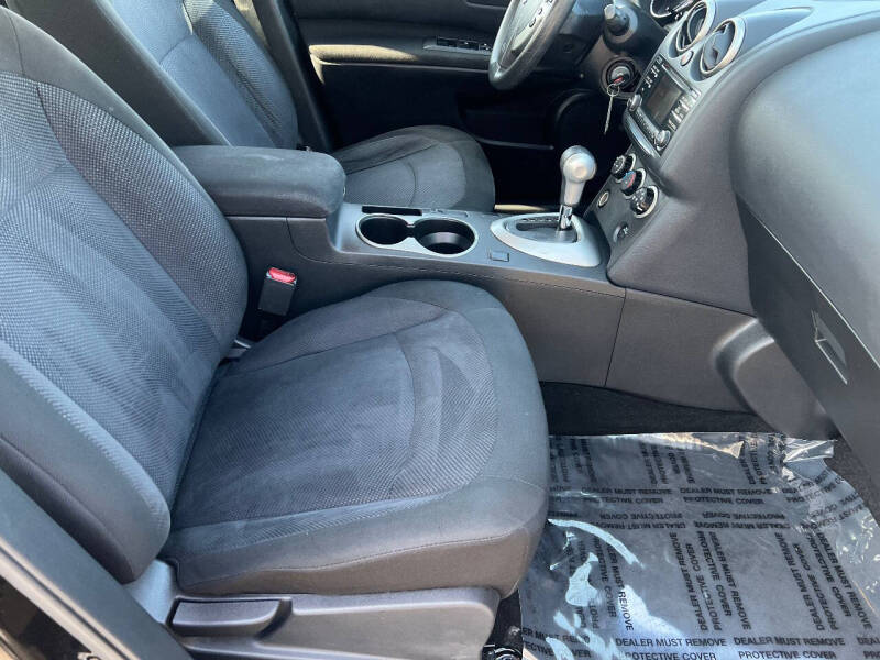 2014 Nissan Rogue Select S
