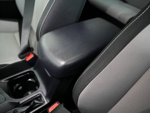 2017 Toyota RAV4 Hybrid XLE