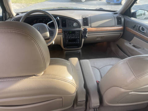 2002 Lincoln Continental