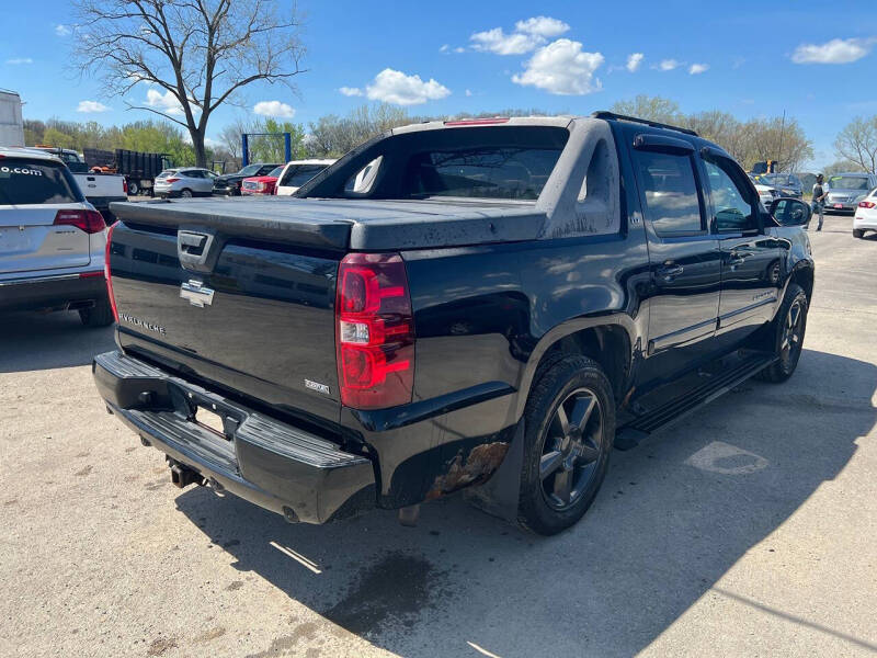 2007 Chevrolet Avalanche LS 1500