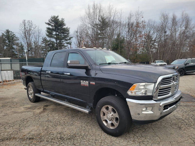 2017 RAM Ram 3500 Pickup Big Horn/Lone Star photo 3