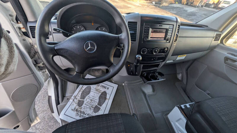 2014 Mercedes-Benz Sprinter 2500