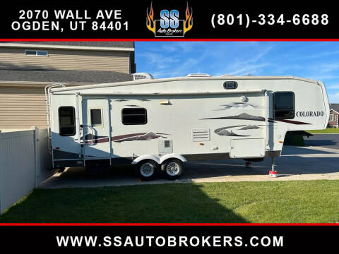 2007 Colorado by Dutchmen Fifth Wheel for sale at S S Auto Brokers in Ogden UT