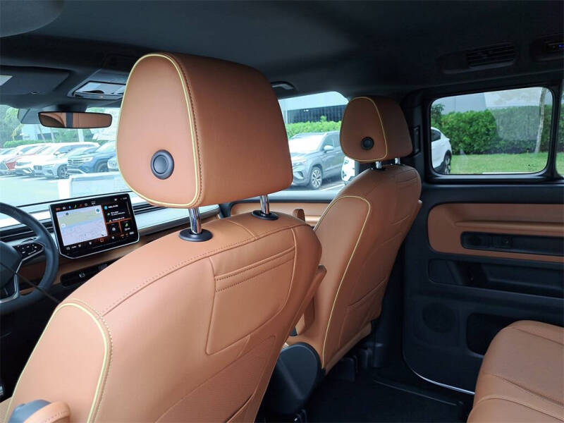 2025 Volkswagen ID. Buzz Pro S