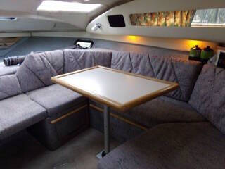 1993 Bayliner 2859 Ciera Express