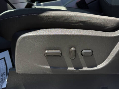 2017 Ford C-MAX Energi SE