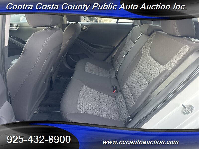 2019 Hyundai Ioniq Hybrid Blue