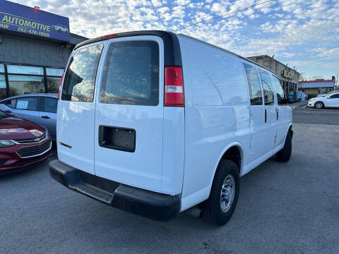 2019 Chevrolet Express 2500