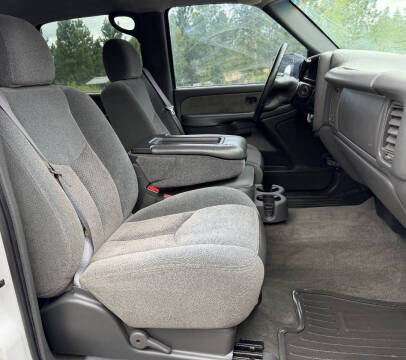 2003 Chevrolet Silverado 2500HD LS