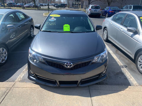 2012 Toyota Camry for sale at CAR CORNER RETAIL SALES in Manchester CT