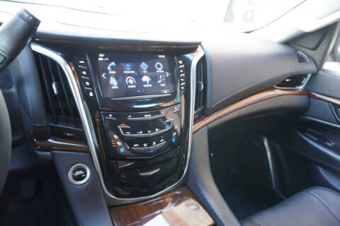 2020 Cadillac Escalade ESV Luxury