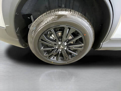 2026 Mitsubishi Eclipse Cross LE
