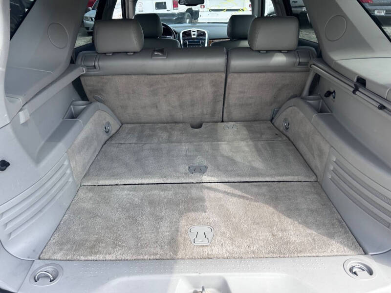 2008 Cadillac SRX V8