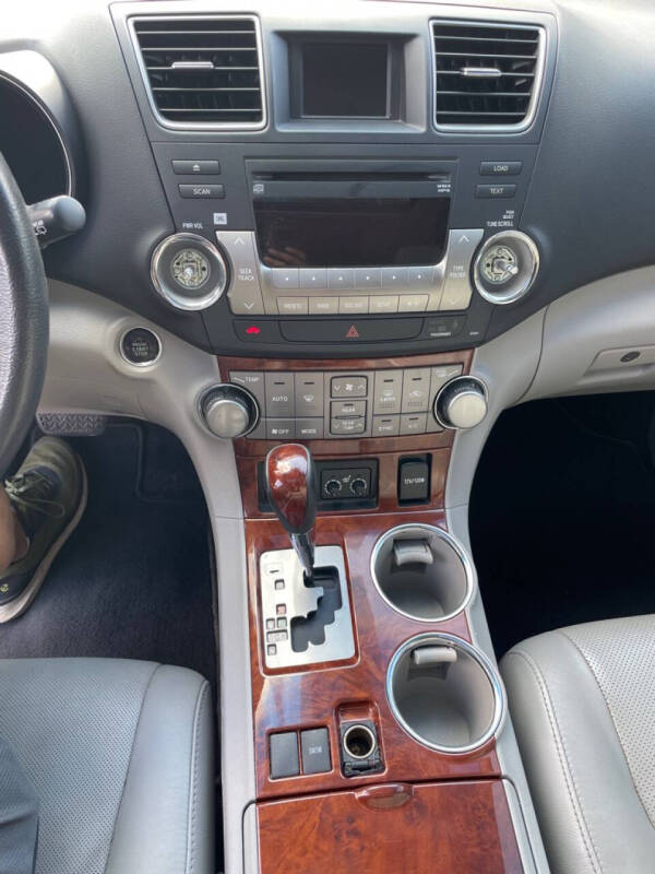 2012 Toyota Highlander Limited