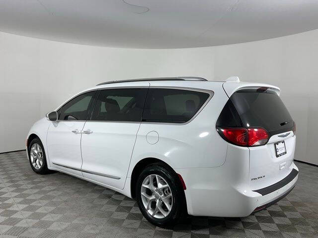 2020 Chrysler Pacifica Limited