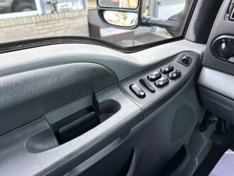 2003 Ford Excursion XLT