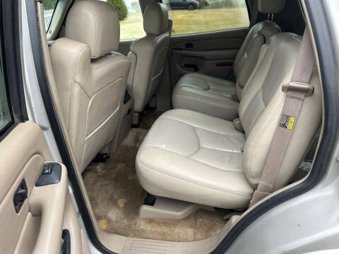 2004 Chevrolet Tahoe LS