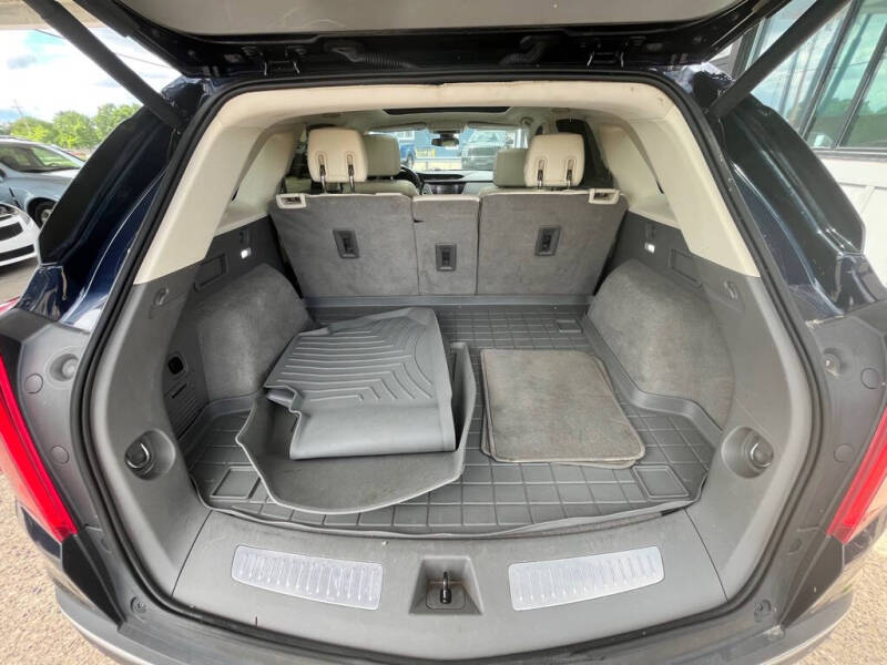 2017 Cadillac XT5 Luxury