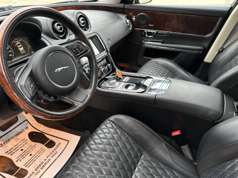 2016 Jaguar XJL Portfolio