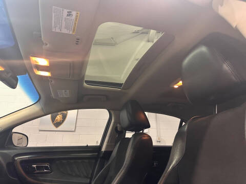 2011 Ford Taurus SHO