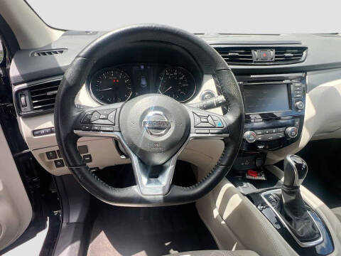 2020 Nissan Rogue Sport SL