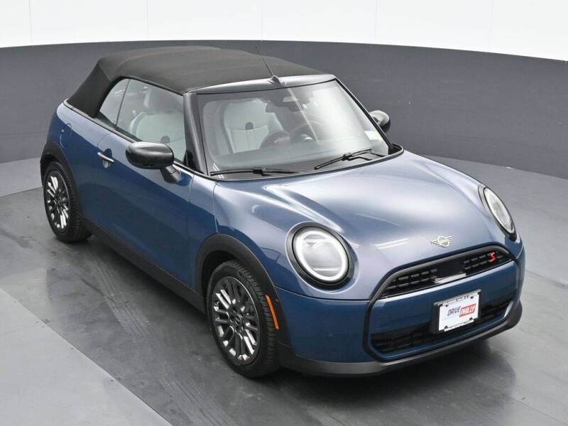 2025 MINI Convertible