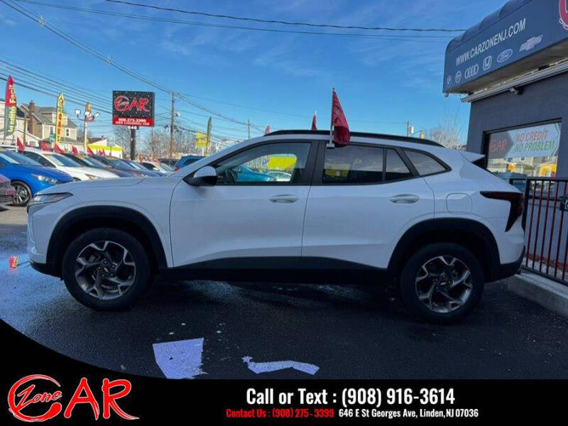 2024 Chevrolet Trax LT