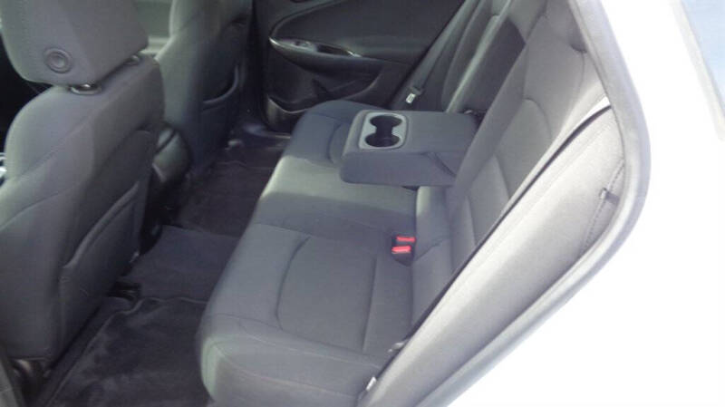 2017 Chevrolet Malibu LS